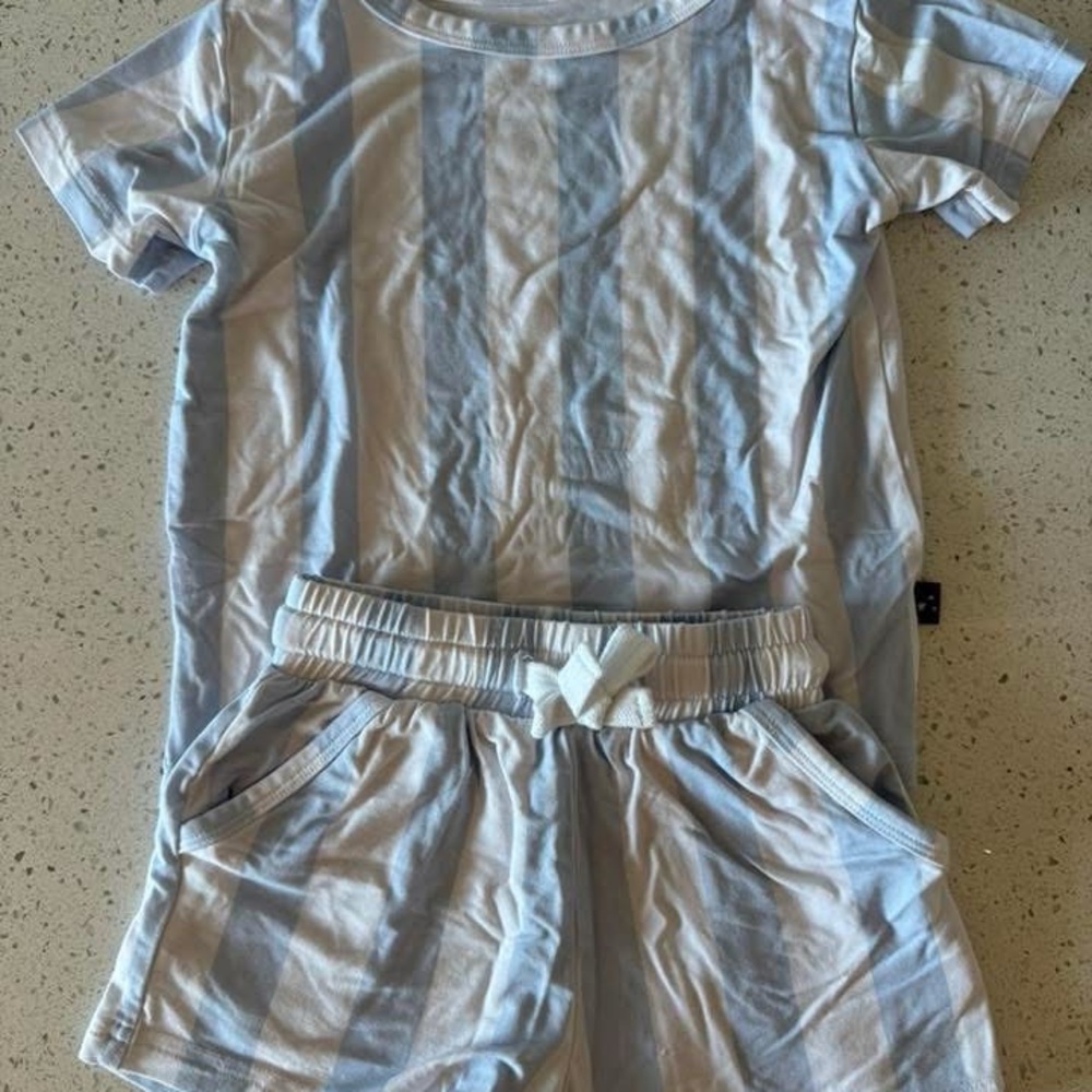 Striped Blue and White daywear short Set